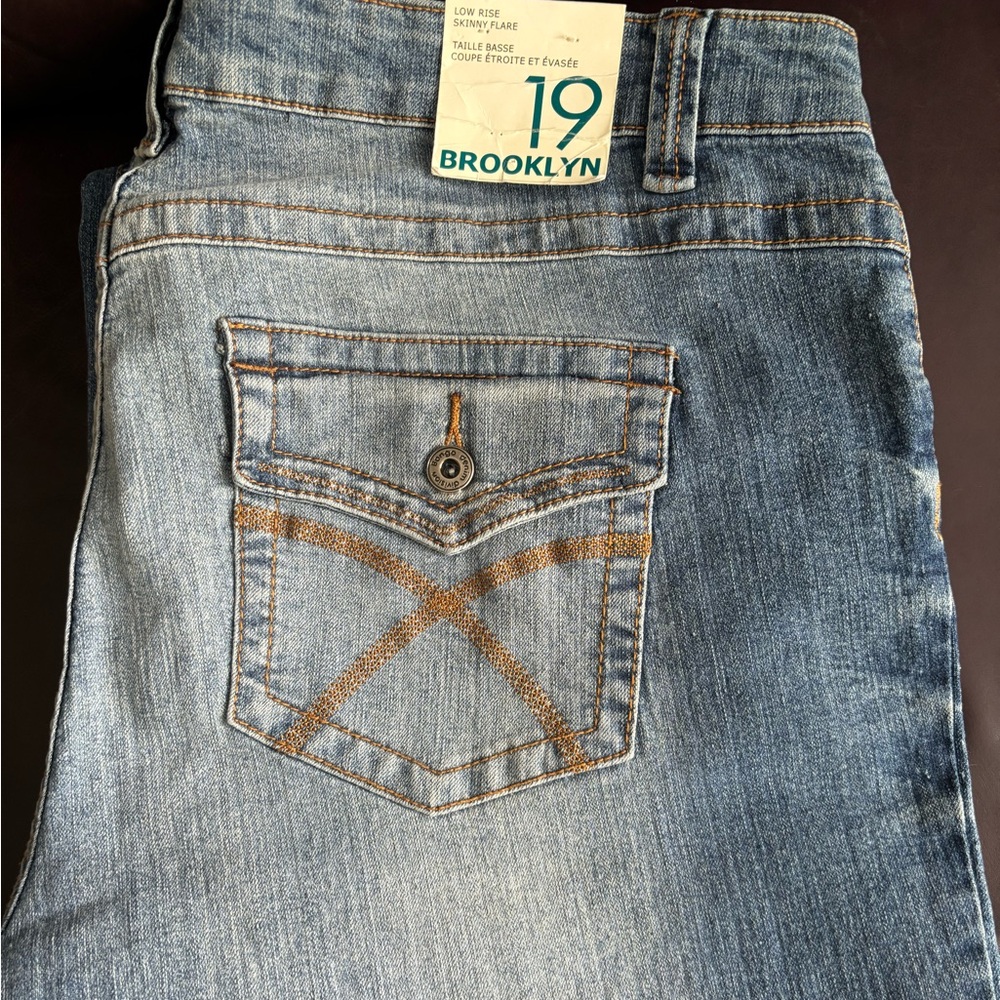Very Big Women’s Jeans Size 19 Stretchy Stone washed skinny flare fit on zipper